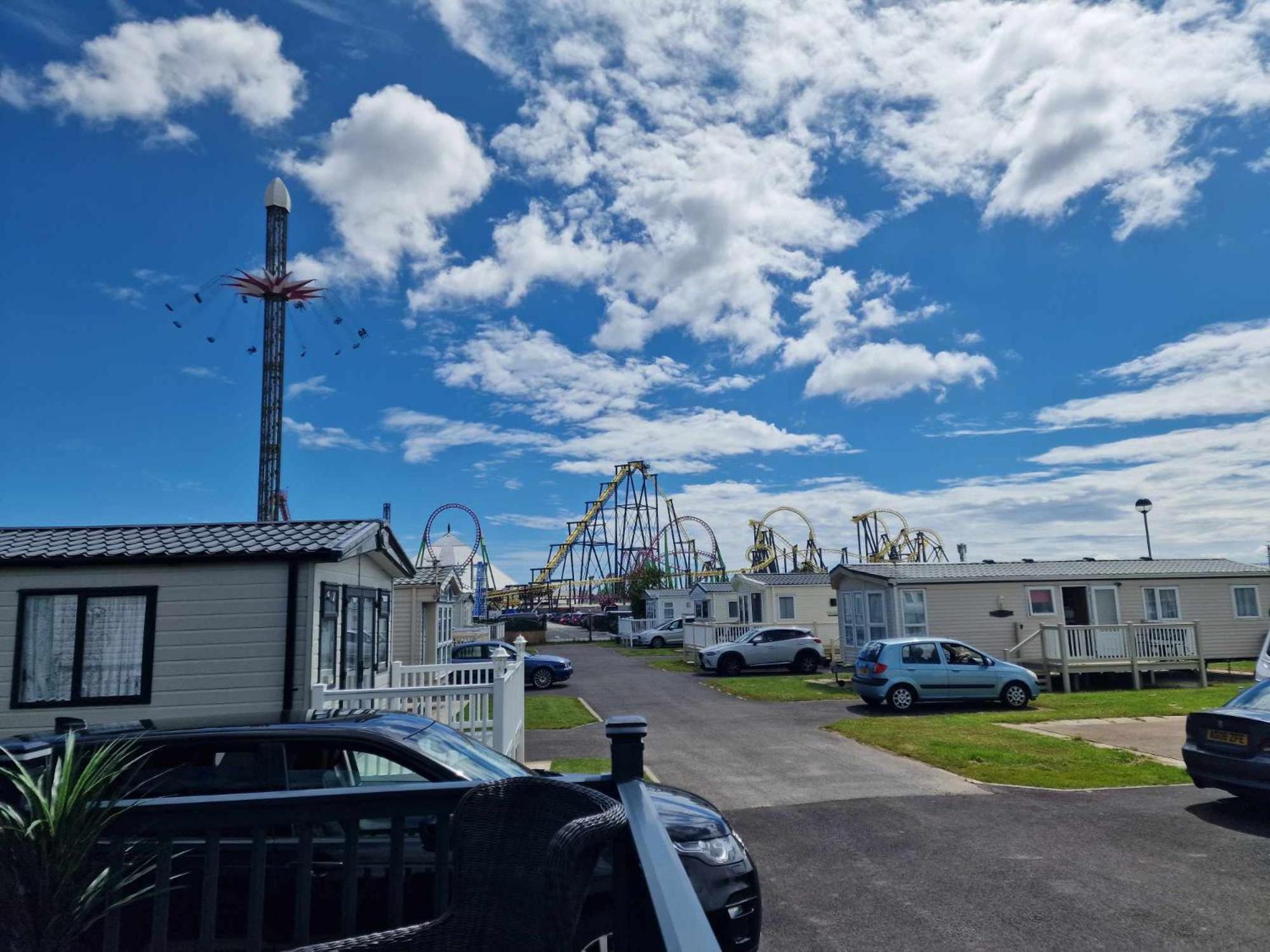 Thrillseeker - Next To Fantasy Island, Ingoldmells Skegness Extérieur photo